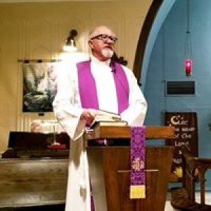 Pekin%20Pastor%20Dan%20Carlson